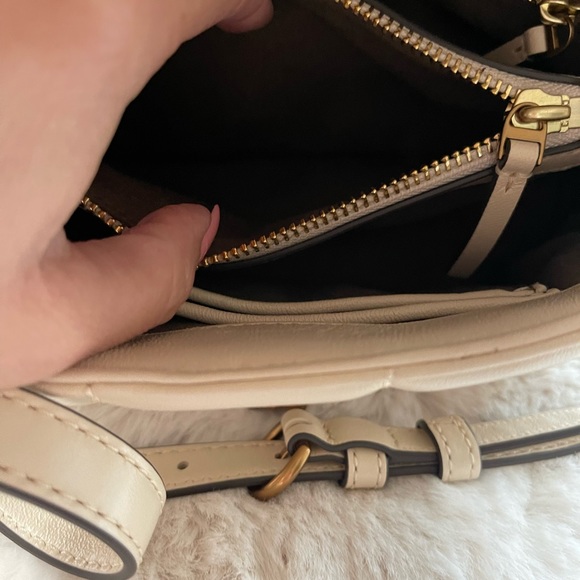 Tory Burch Kira Small Quilted Top Handle satchel Crossbody Bag Brie - Picture 13 of 14